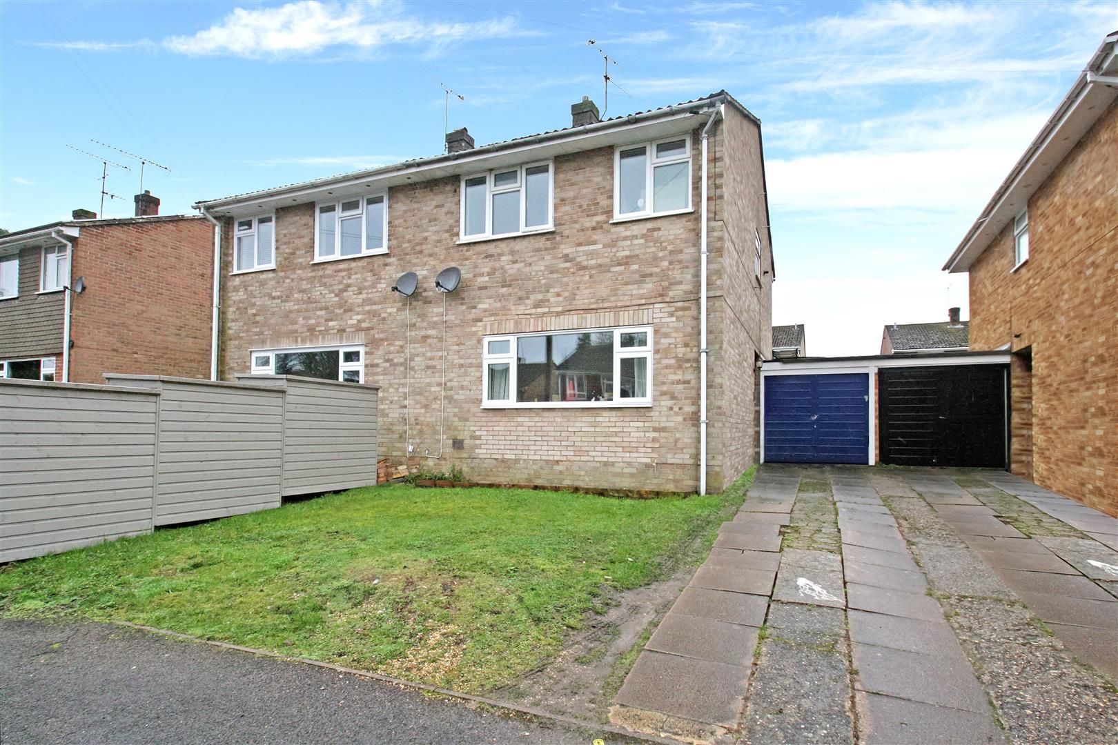 Greenfield Close, Liphook Clarke Gammon