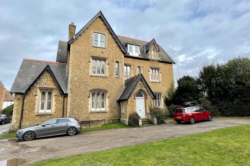 Cross Lanes, Guildford Clarke Gammon