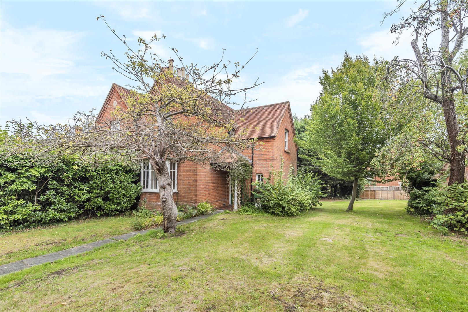 Merrow Street, Merrow, Guildford Clarke Gammon