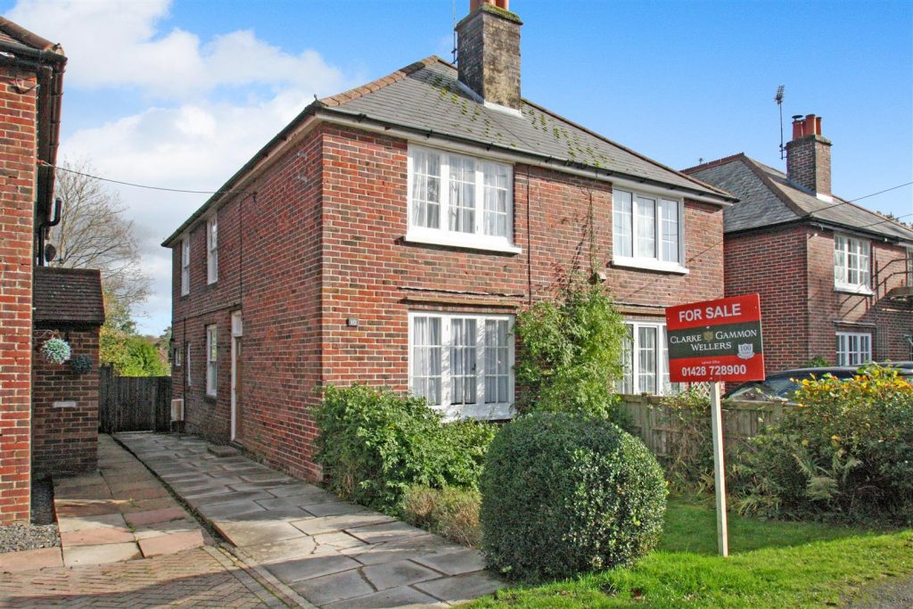 Tower Close, Liphook Clarke Gammon