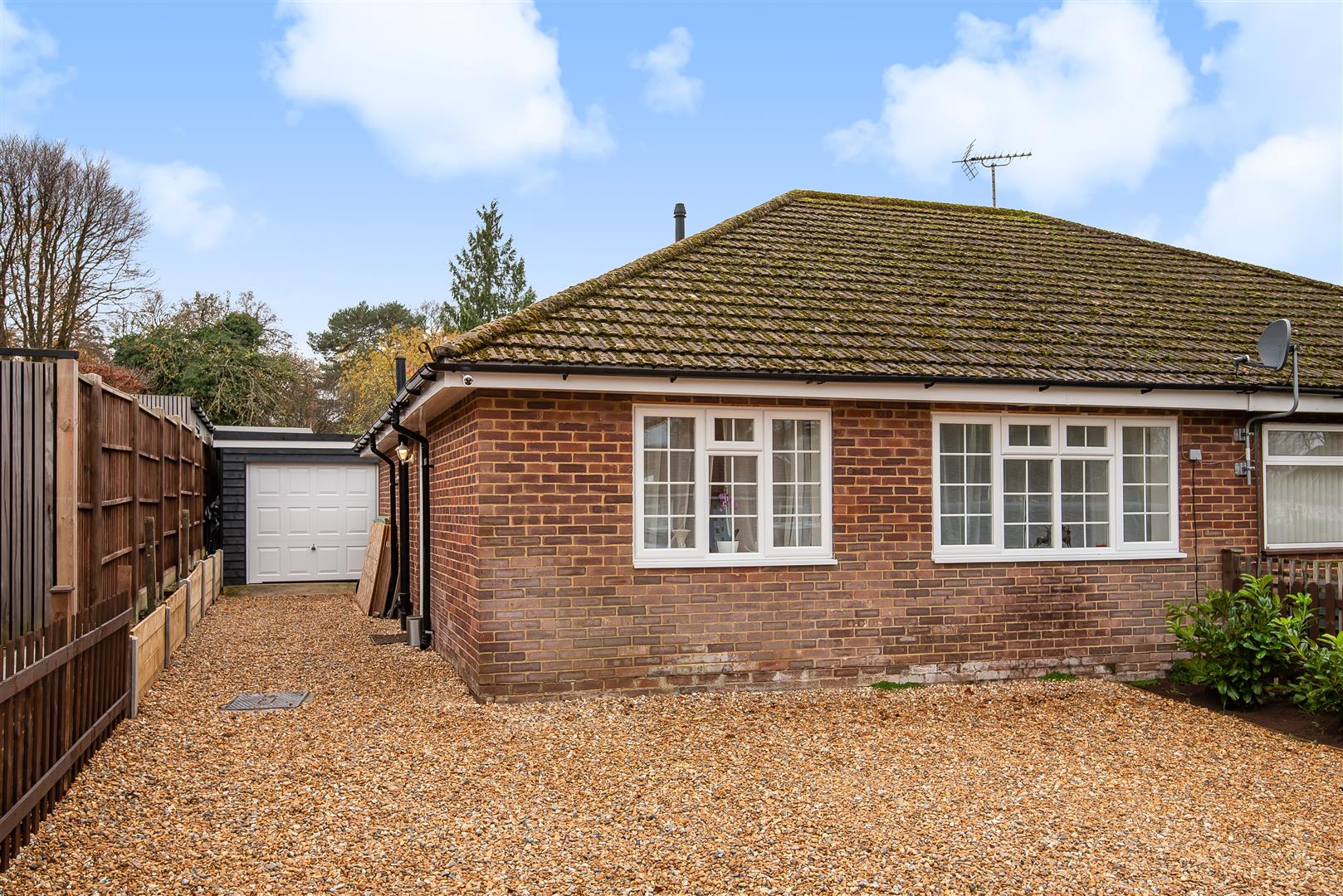 Meadow Close, Liphook Clarke Gammon