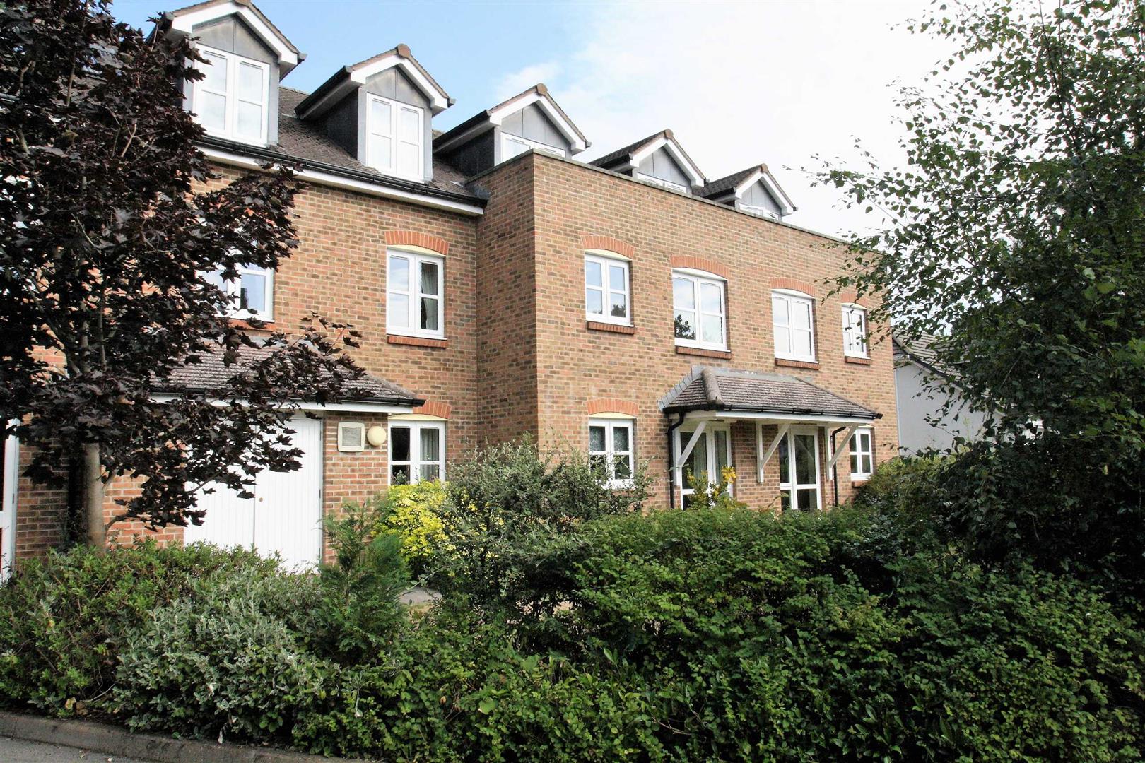 Radford Court, Tower Road, Liphook Clarke Gammon