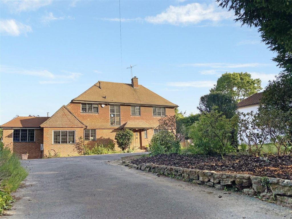 Haslemere Road, Liphook Clarke Gammon