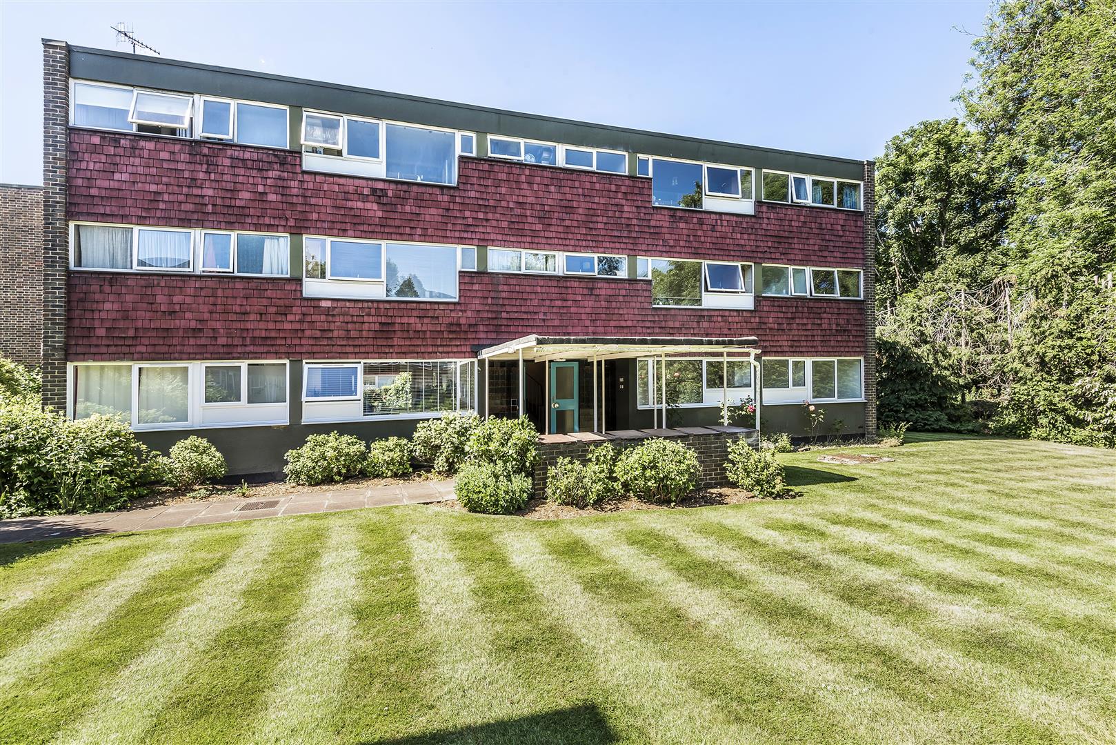 Eaton Court, Boxgrove Avenue, Guildford Clarke Gammon