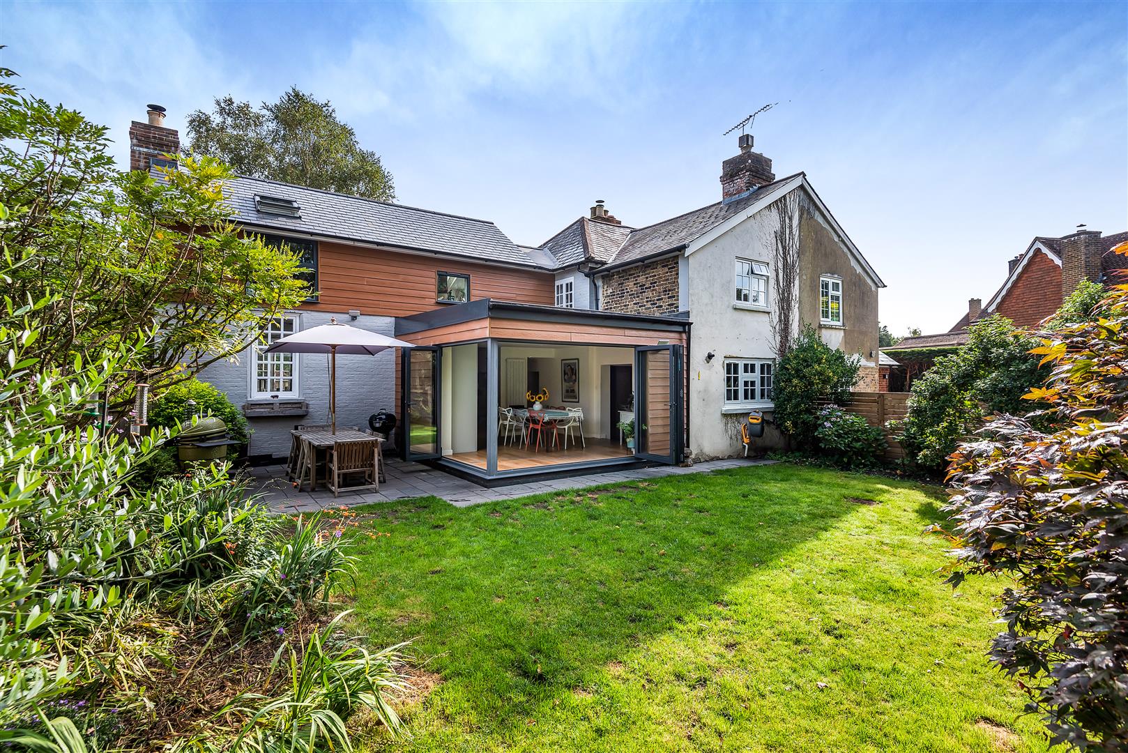 Glaziers Lane, Normandy, Guildford Clarke Gammon