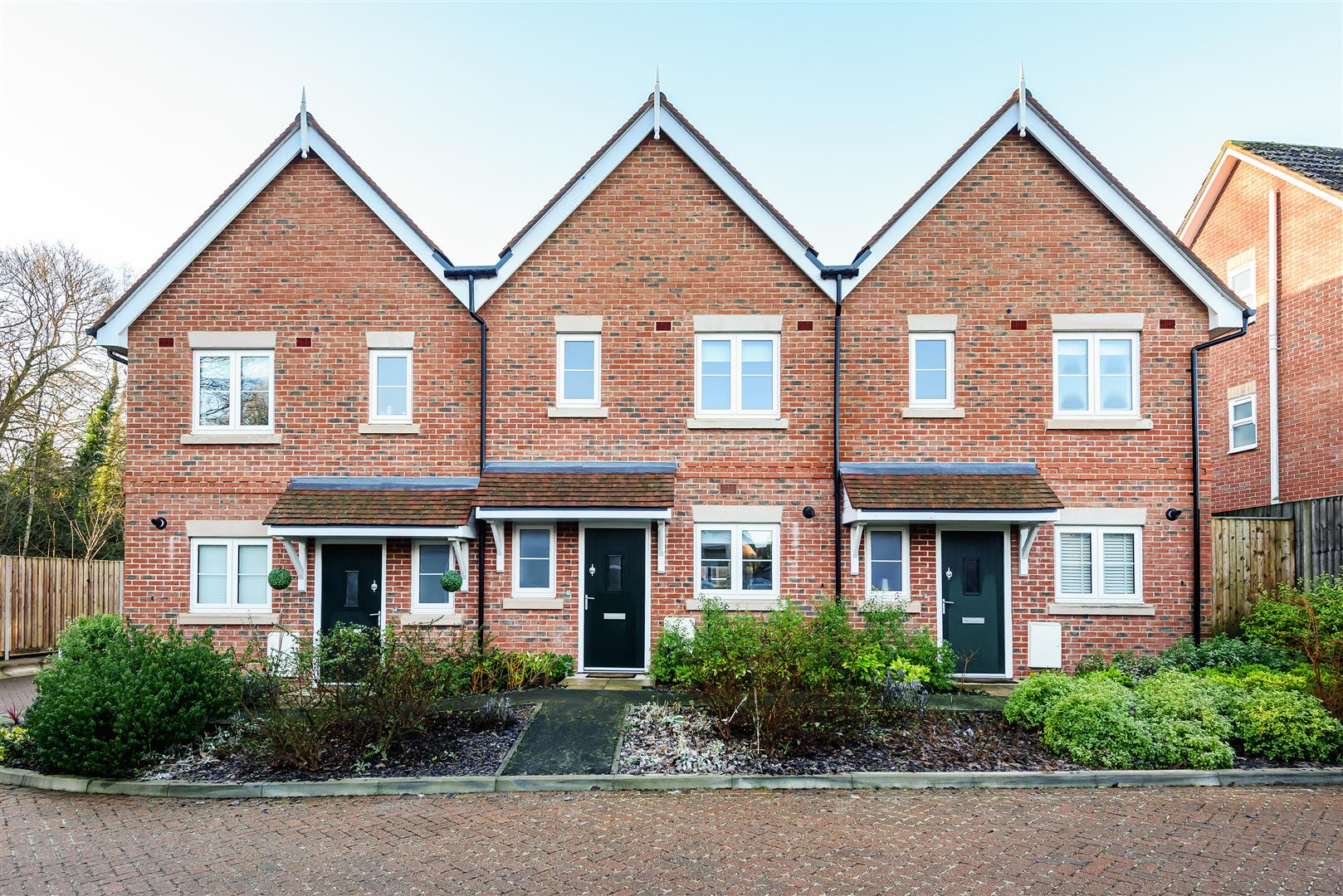 Alberta Close, Liphook Clarke Gammon