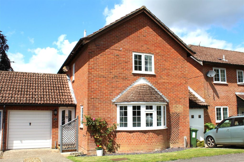 The Avenue, Liphook Clarke Gammon