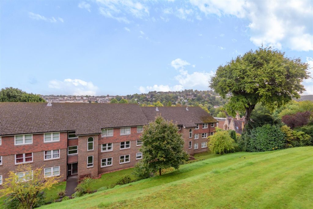 Rookwood Court, Off Portsmouth Road, Guildford