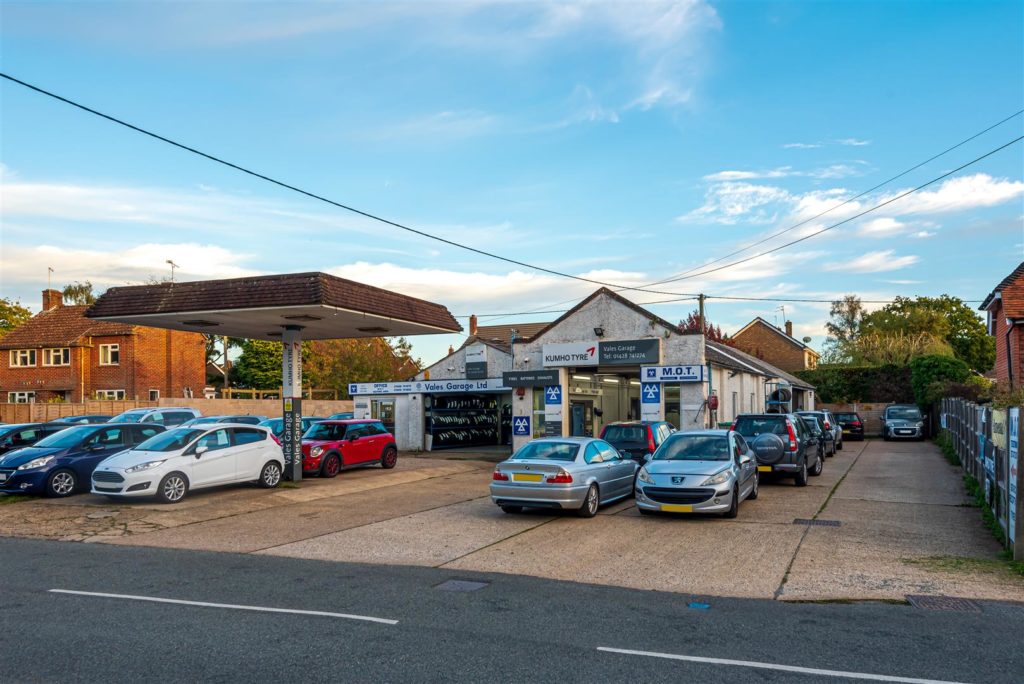 FREEHOLD BUSINESS FOR SALE Milland