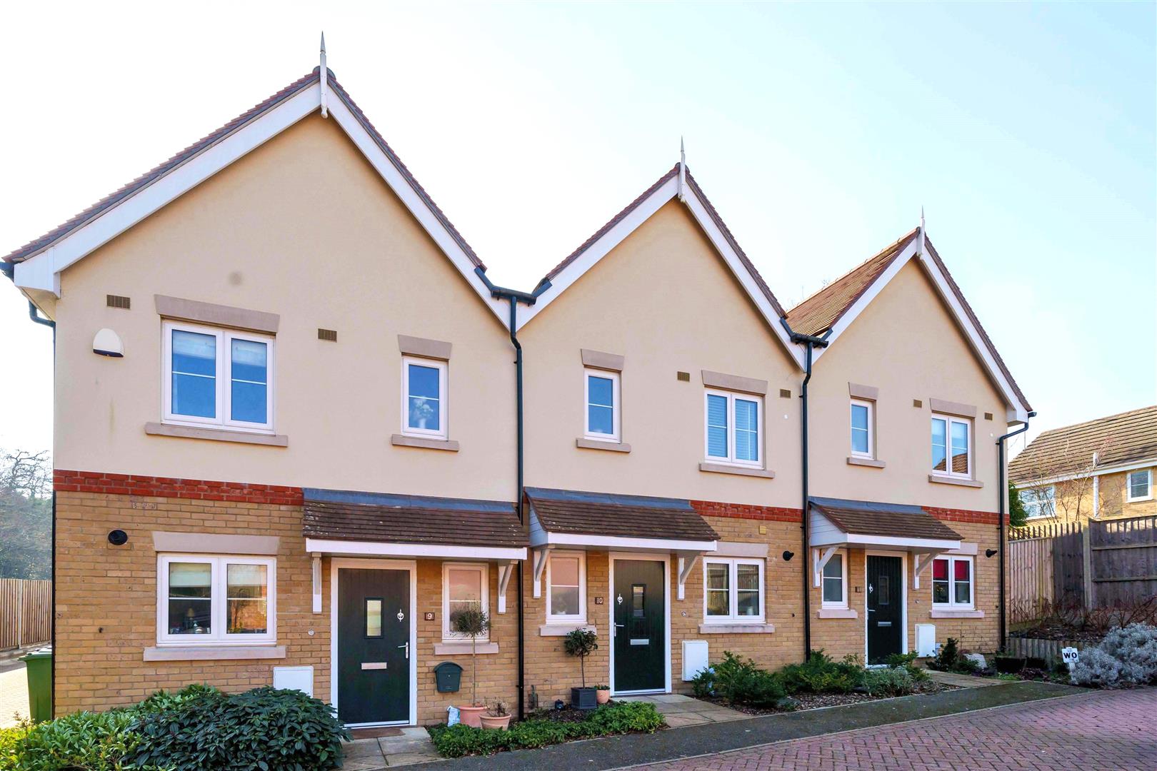 Alberta Close, Liphook Clarke Gammon