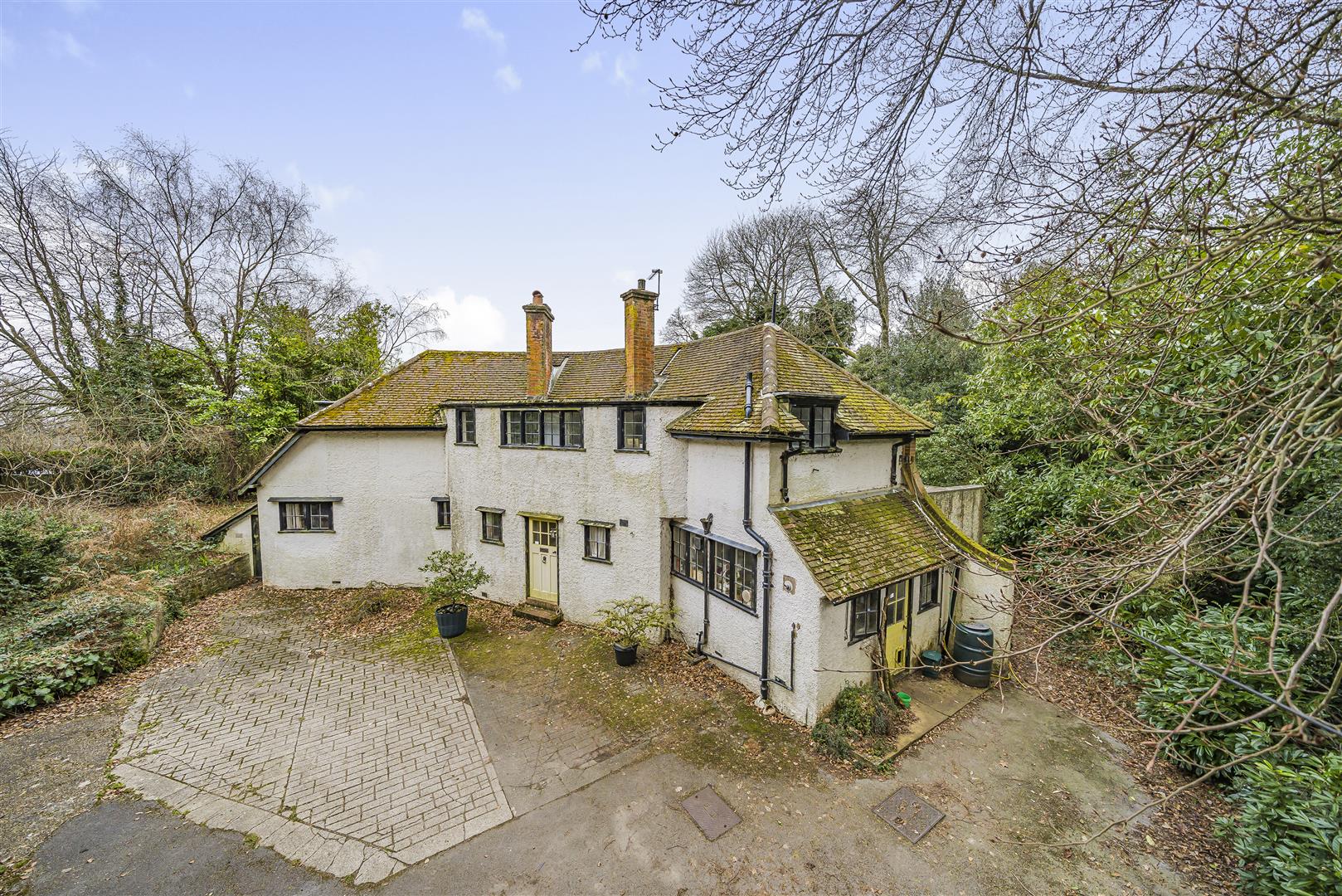 Farnham Lane, Haslemere Clarke Gammon