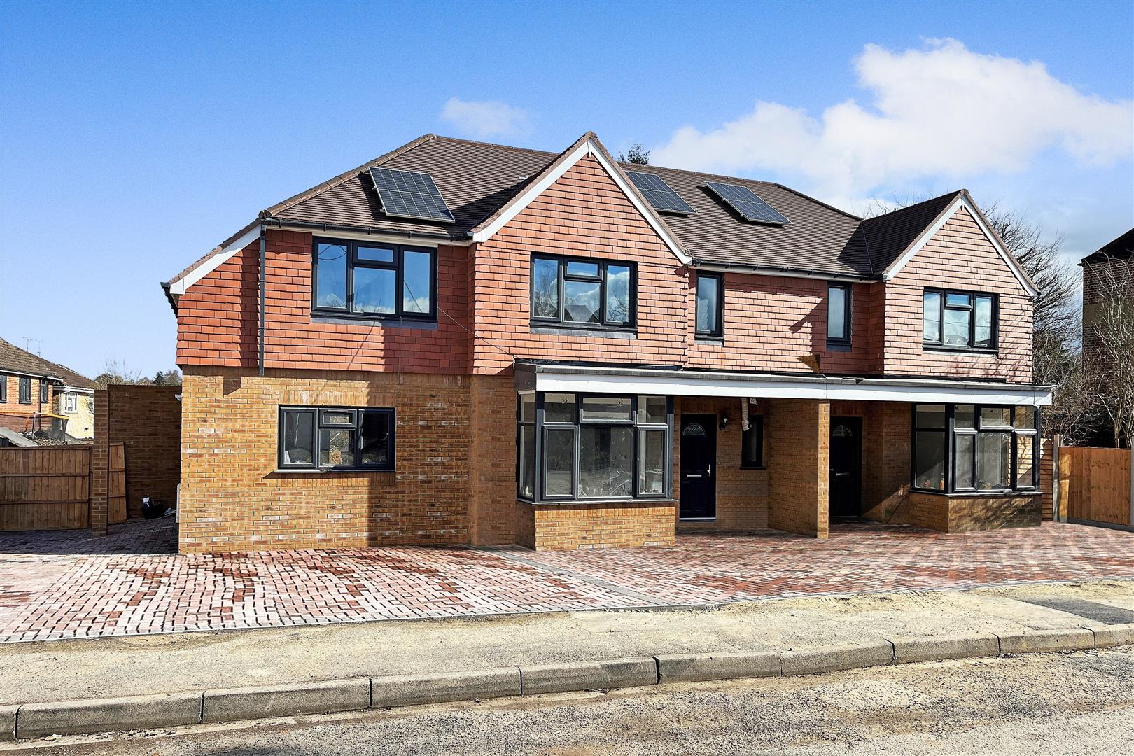 Tower Close, Liphook Clarke Gammon