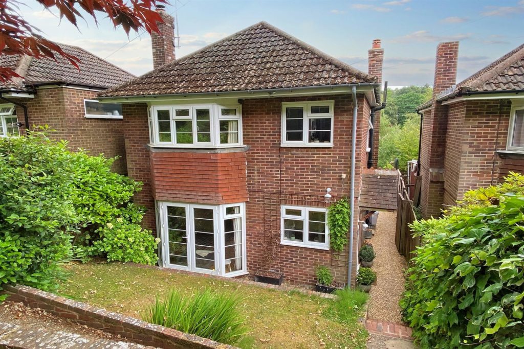 Cherry Tree Avenue, Haslemere Clarke Gammon