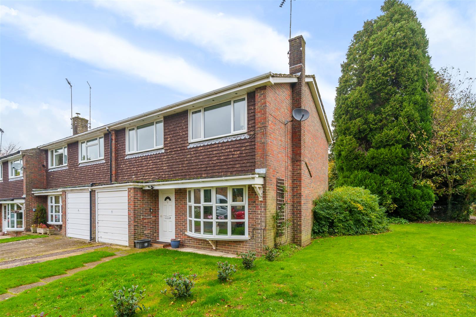 Court Close, Liphook Clarke Gammon