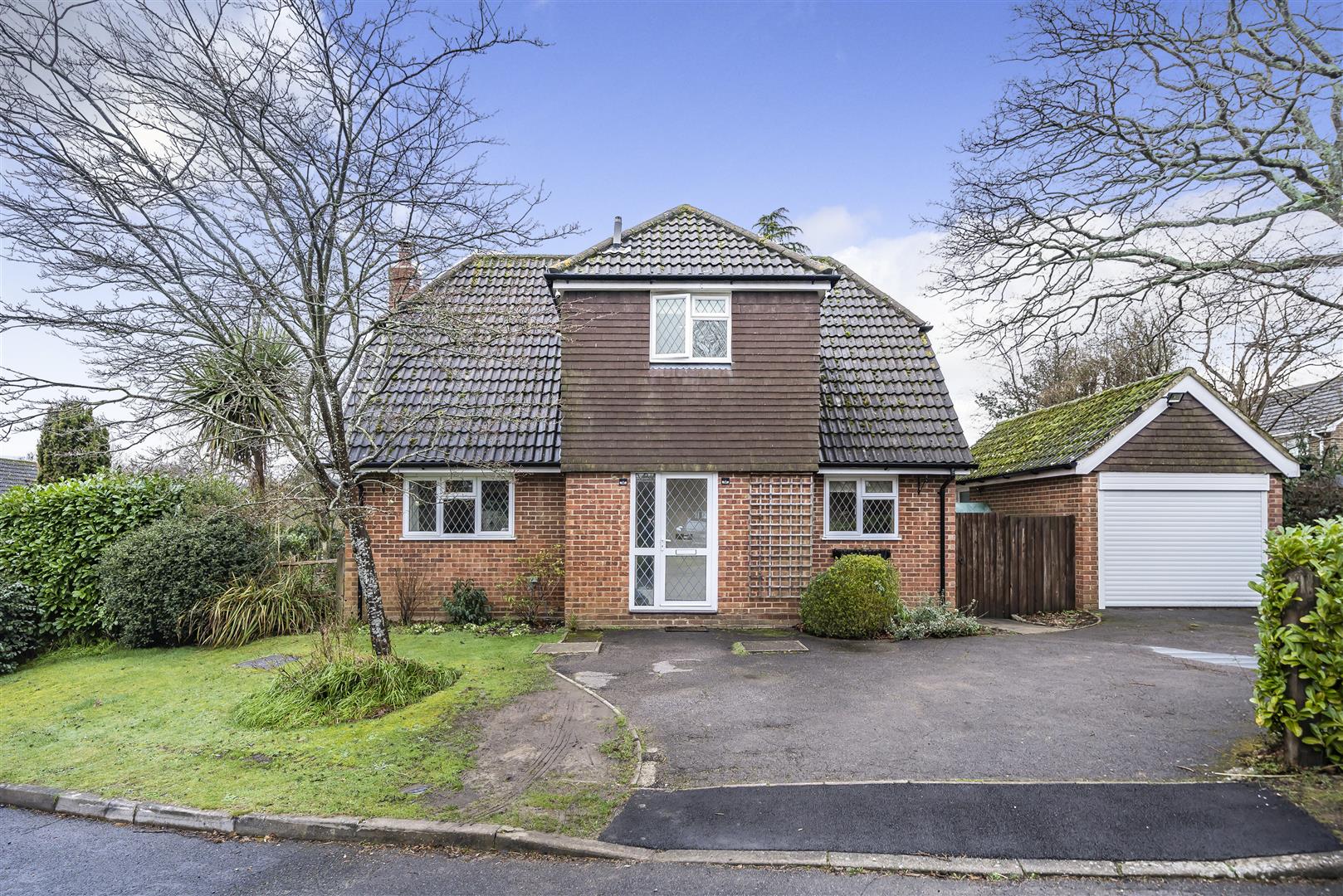 Pennels Close, Milland, Liphook Clarke Gammon