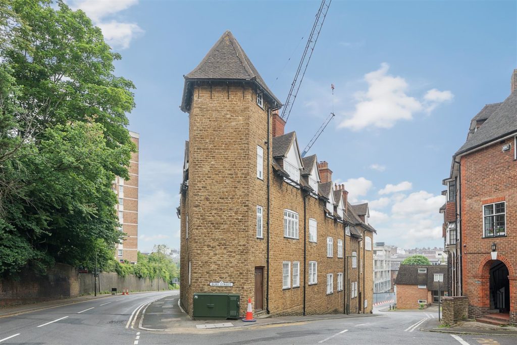 Wycliffe Buildings, Portsmouth Road, Guildford