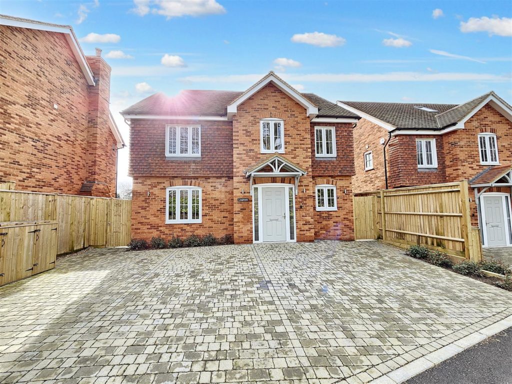 Eddeys Lane, Headley Down
