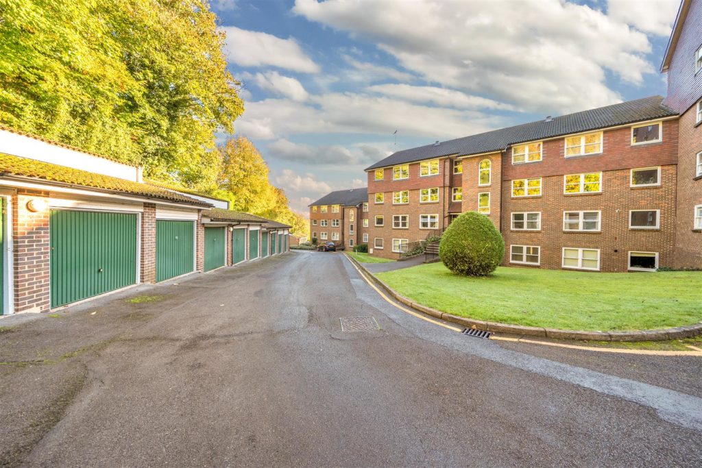 Rookwood Court, Off Portsmouth Road, Guildford