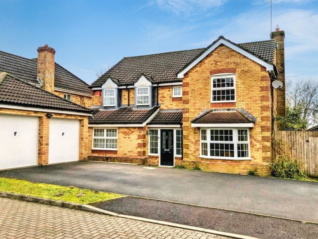 Huron Drive, Liphook