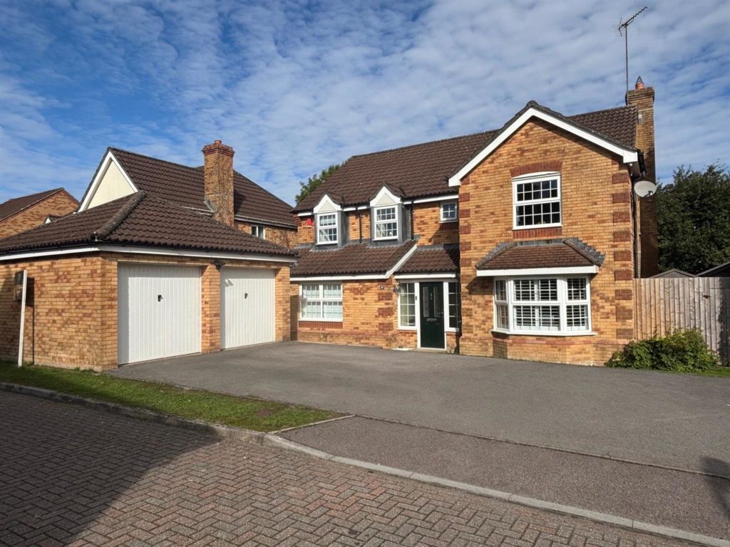 Huron Drive, Liphook