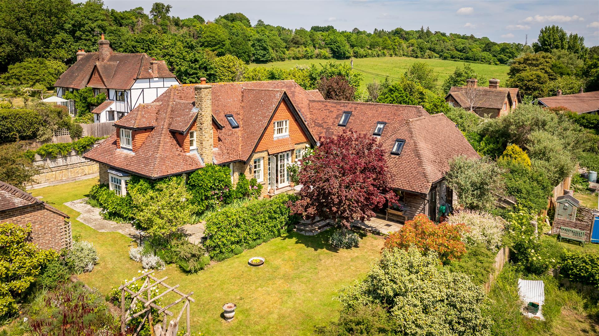 Littleton Lane, Littleton, Guildford