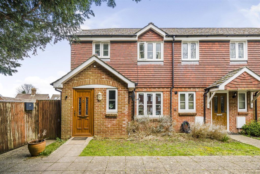 Adams Mews, Newtown Road, Liphook