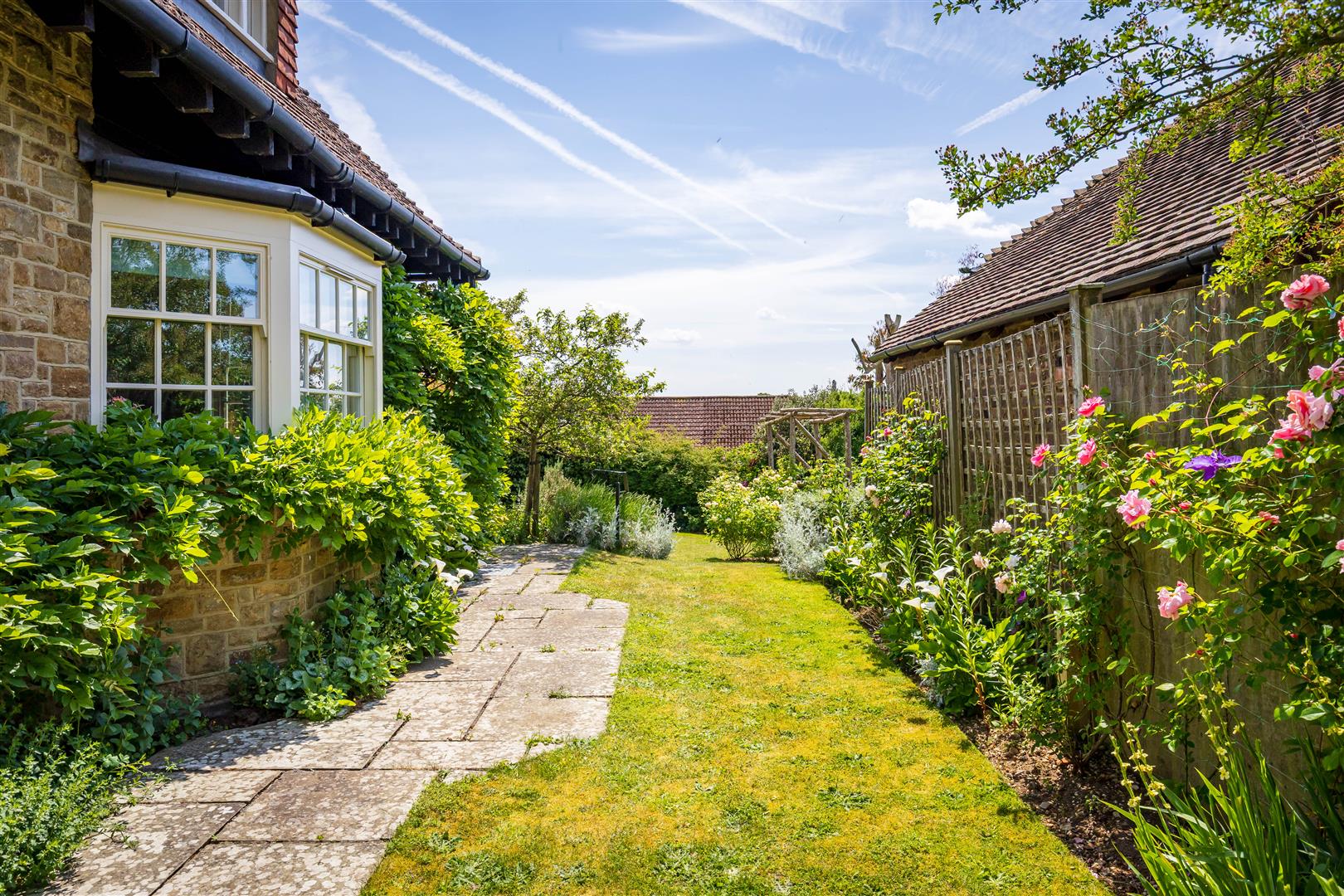 Littleton Lane, Littleton, Guildford - Photo 30