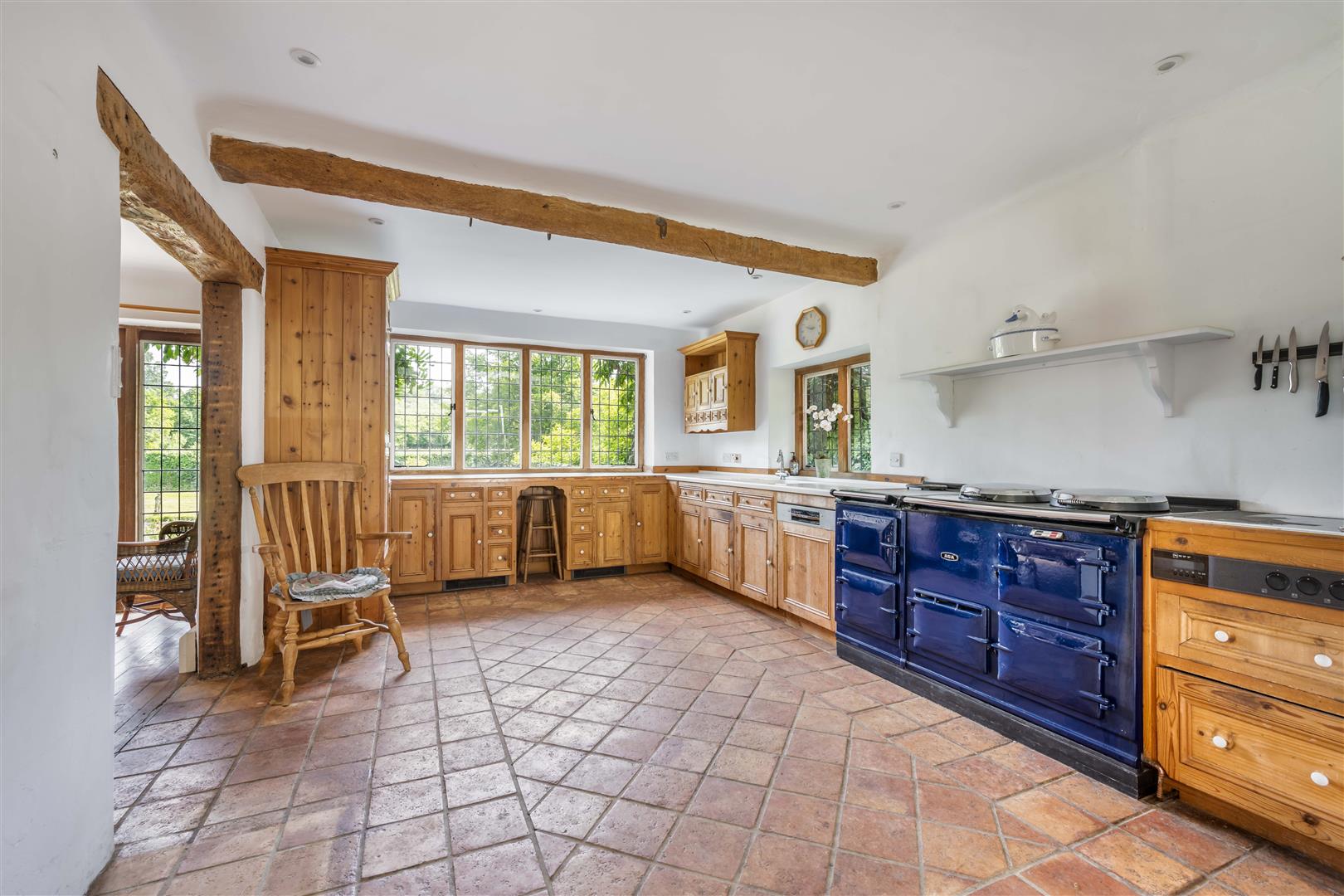 Ponds Lane, Shere, Guildford - Photo 5