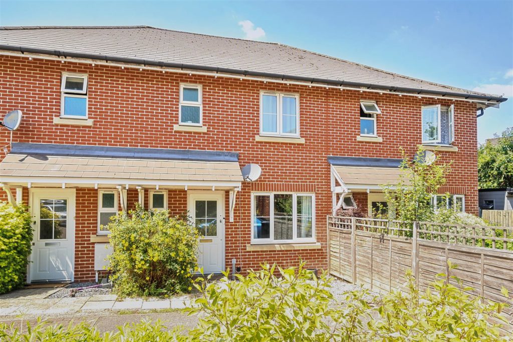 Wey Gardens, Camelsdale, Haslemere