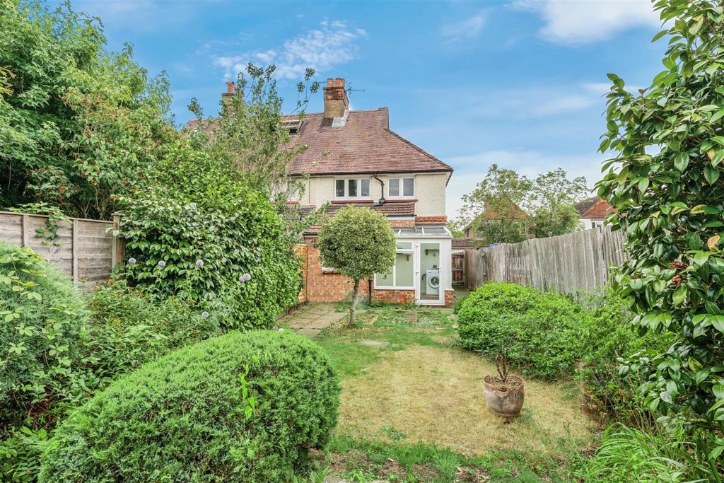 Barton Road, Bramley, Guildford