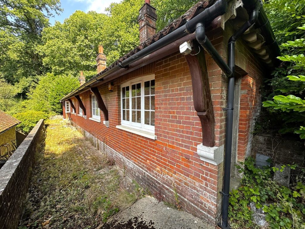 Horse Block Hollow, Winterfold, Cranleigh