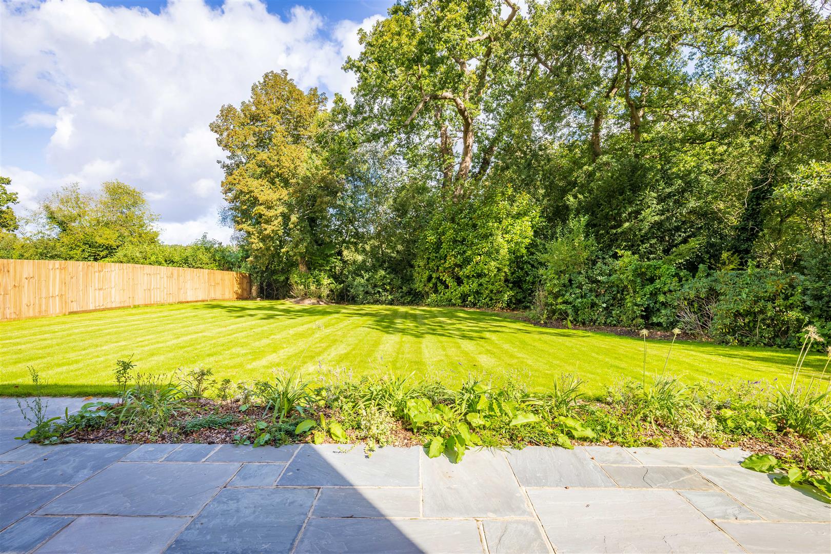 Normandy, Guildford - Photo 3