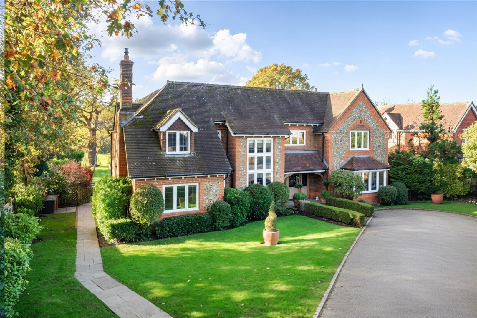 Perry Hill, Worplesdon, Guildford - Photo 38