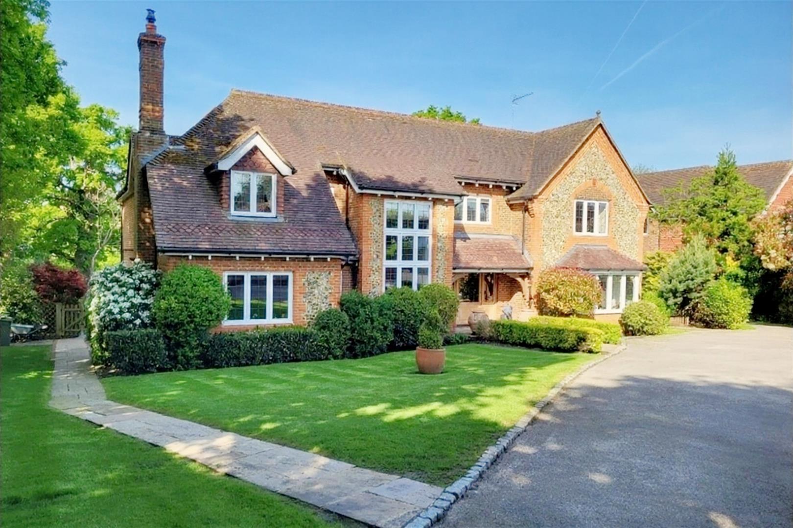 Perry Hill, Worplesdon, Guildford - Photo 42