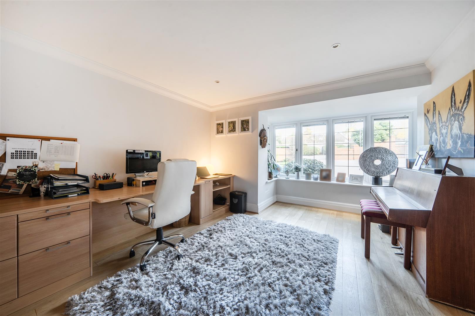 Perry Hill, Worplesdon, Guildford - Photo 15