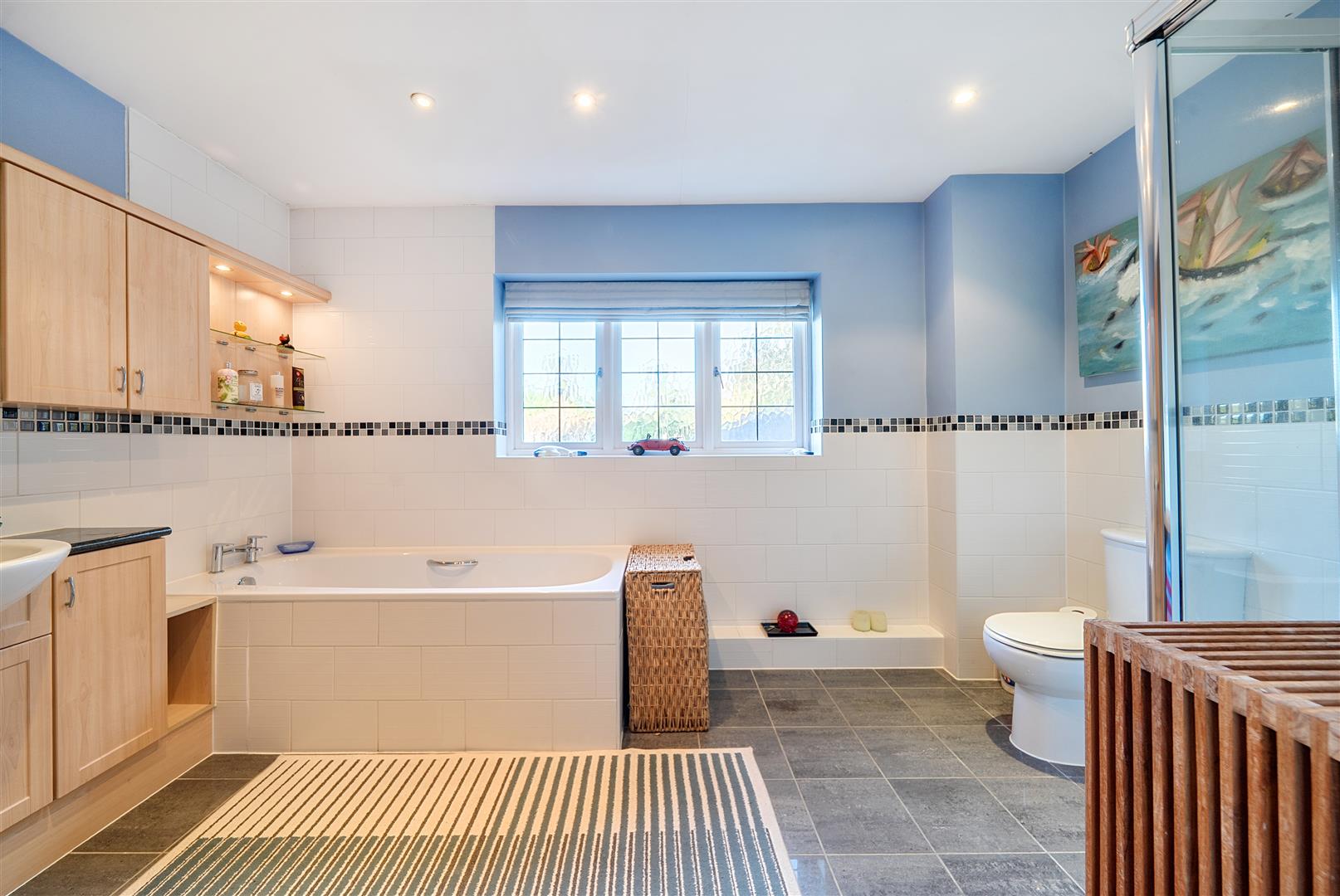 Perry Hill, Worplesdon, Guildford - Photo 24