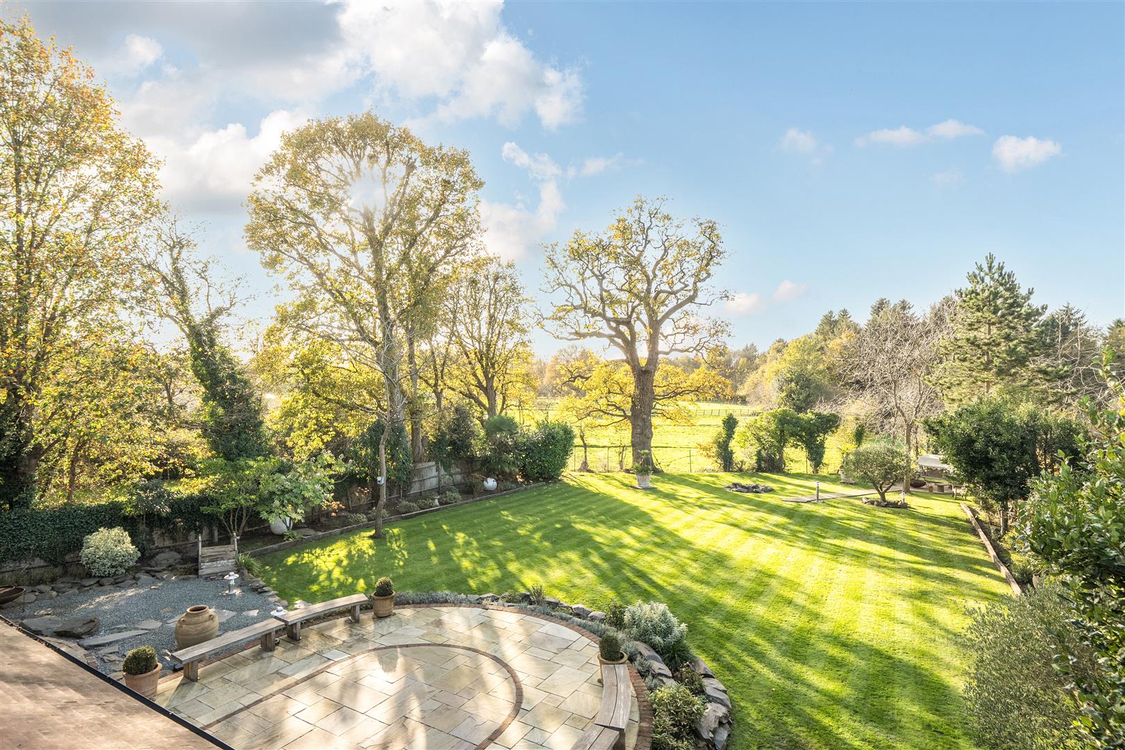 Perry Hill, Worplesdon, Guildford - Photo 26