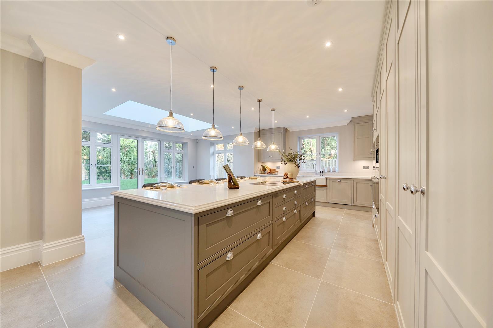 Critchmere Hill, Haslemere - Photo 2