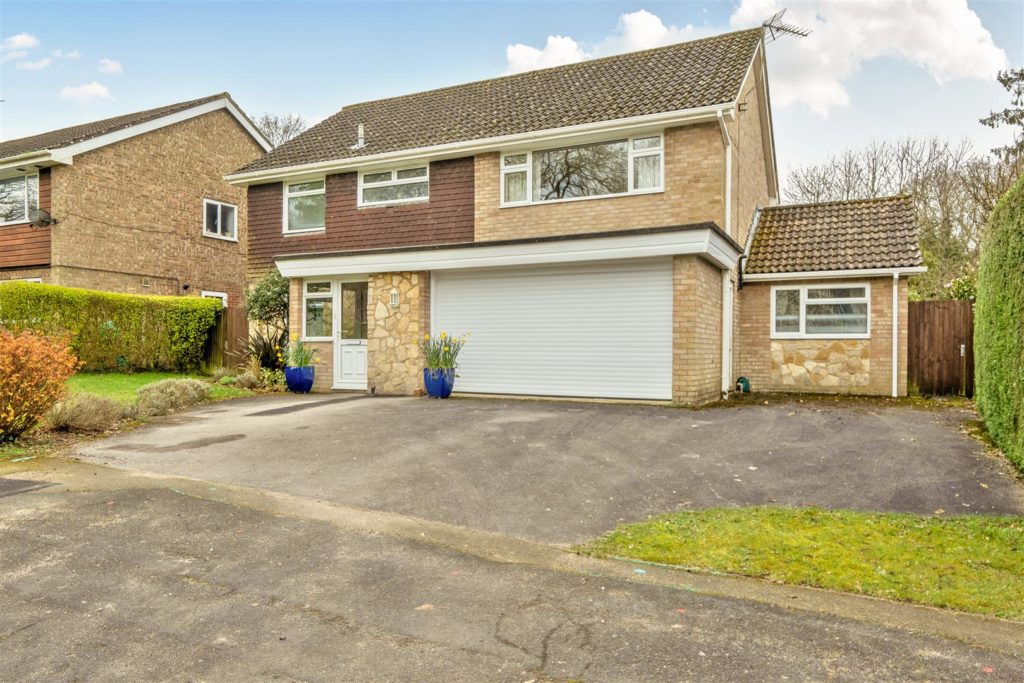 Willow Close, Liphook, Hampshire