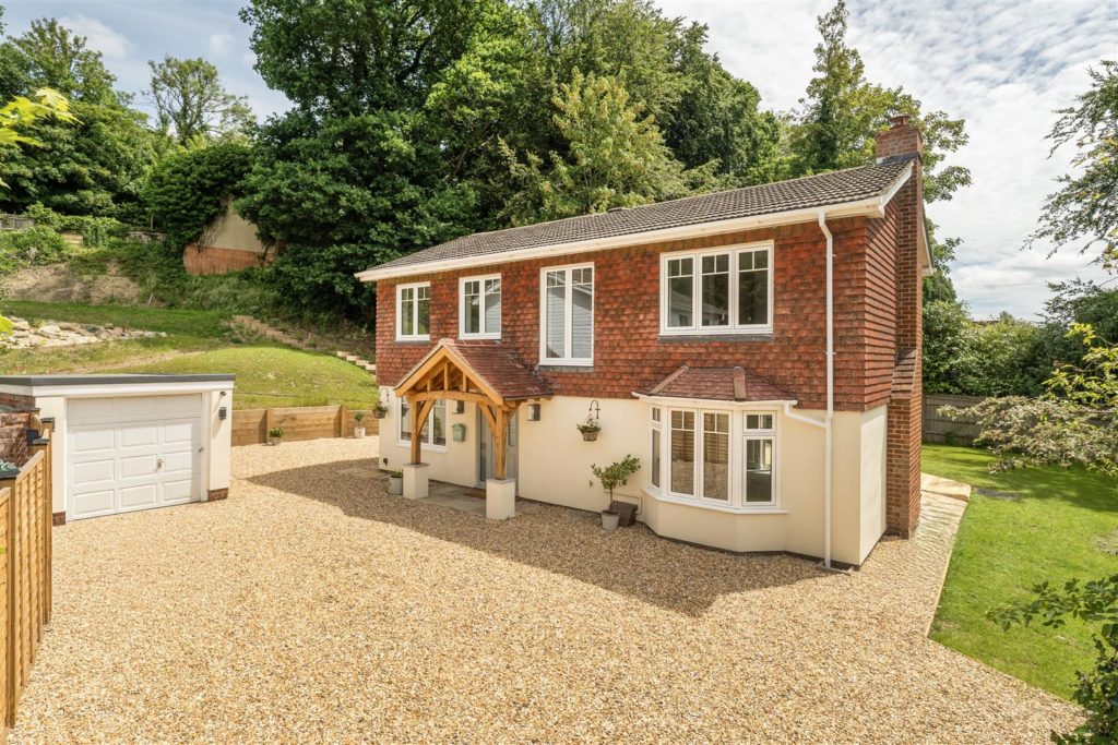 Dolphin Close, Haslemere