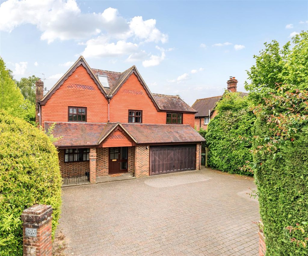 Headley Road, Liphook